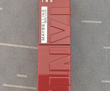 Maybelline Vinyl Ink lipstick