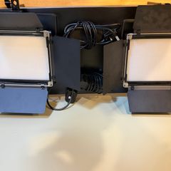 Neewer NL660-2.4G LED Video Light Kit with Stands