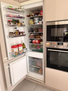 Siemens integrated fridge freezer