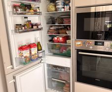 Siemens integrated fridge freezer