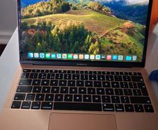 Apple MacBook Air 13" 13.3 inch 2019 1.6Ghz i5 8GB 128GB