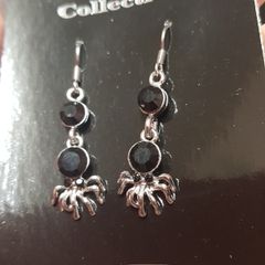 Vintage Joycelyn Collection Earrings