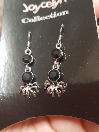 Vintage Joycelyn Collection Earrings