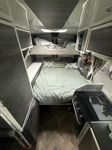Camper