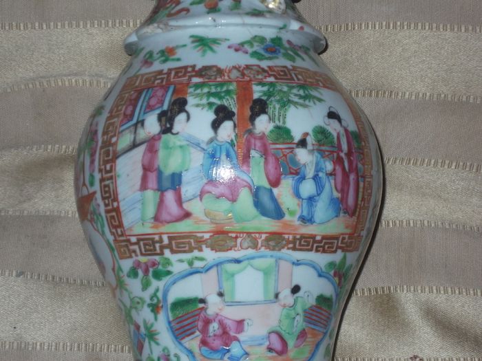 a antique chinese famille rose vase 19th century