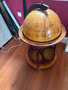 Liquor Globe