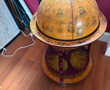 Liquor Globe
