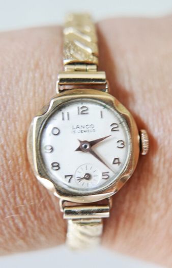 Vintage 1920s Solid 9Ct Gold 375 Lanco 15 Jewel Cased Ladies Manual Wristwatch (works well)