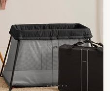 Baby Bjorn Travel Cot Light