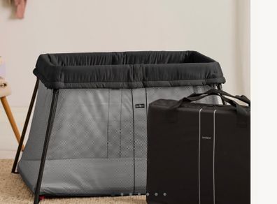Baby Bjorn Travel Cot Light