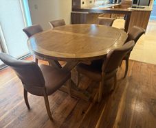 Kitchen Table & Chairs