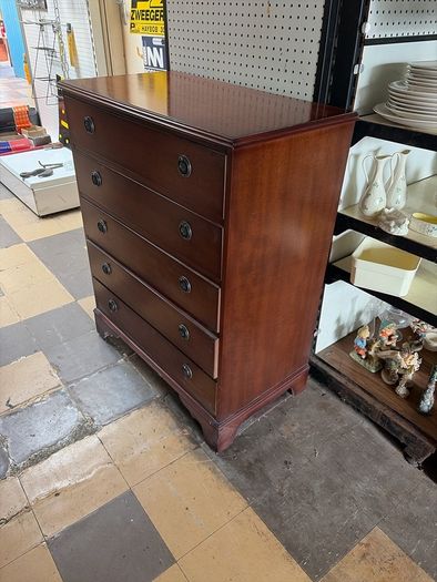 traditional English-style mahogany furniture, this twin-pedestal dressing table, five drawer chest of drawers to match and dressing table stool