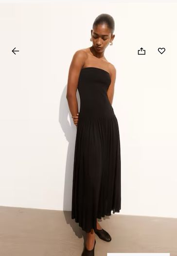 black pleated dress