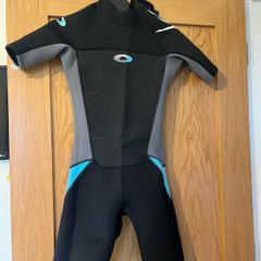 Wetsuit