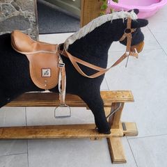 Horse swing