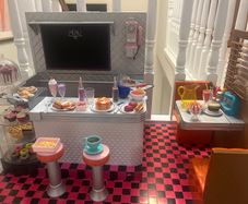 Our generation cafe / diner