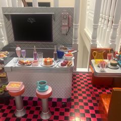 Our generation cafe / diner