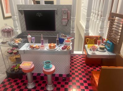 Our generation cafe / diner