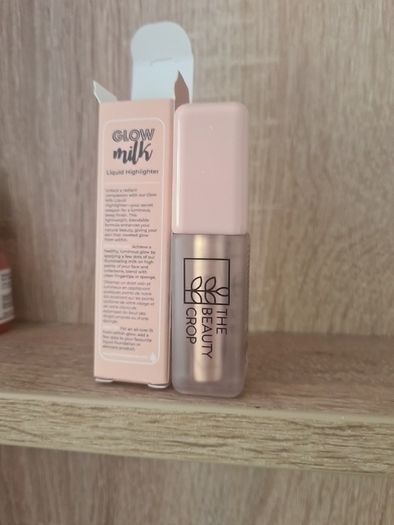 The Beauty Crop Glow Milk Liquid Highlighter 4ml