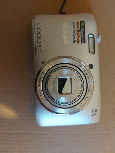 Nikon Coolpix S3600, 8 x wide Zoom, 20.1 Megapixels,  working great, battery is charged but does not come with charger, no memory card, very good condition