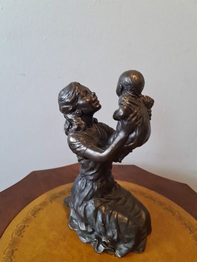 vintage Austin sculpture