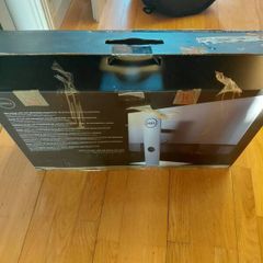 Dell ultrasharp 24 inch monitor