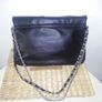 Oasis shoulder bag. Image 3