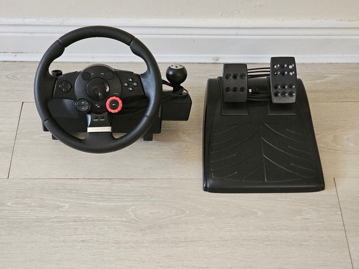 Logitech Driving Force GT Steering Wheel