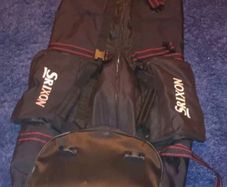 Vintage  Srixon Black And Red Golf Bag With Roller Wheels