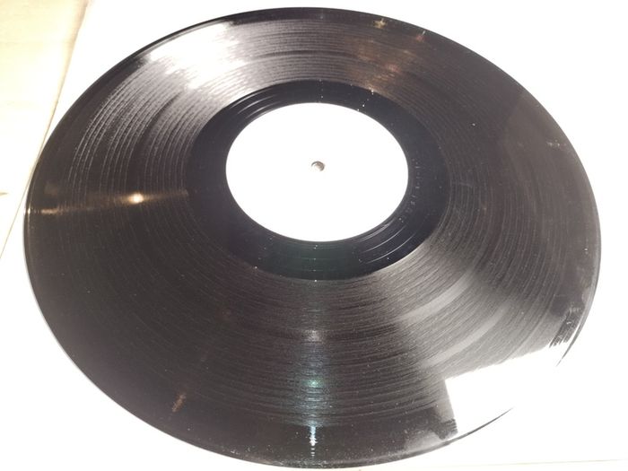 Chapter 9 - The Wall - Open Your Mind - Ouch! Records - Back to Back 90s BANGERS!
