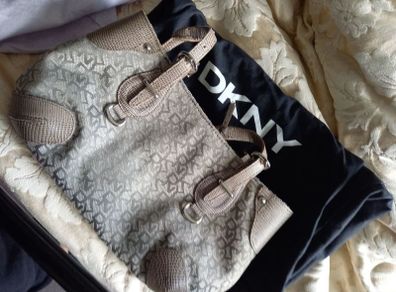 designer DNKY