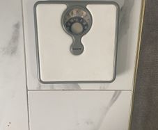 weighing scales