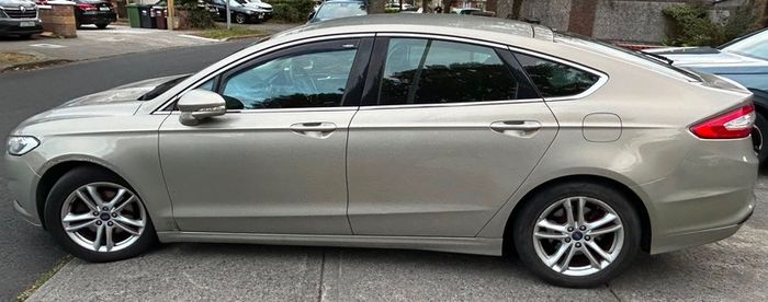2015 Ford Mondeo