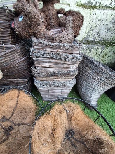 Wicker Flower pots