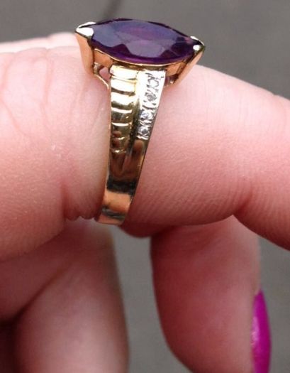 Amethyst and diamond marquise 14k gold ring