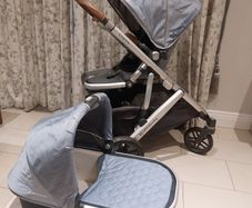 Uppababy Vista