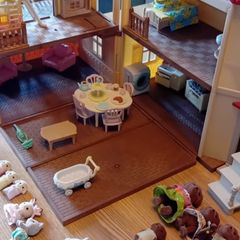 sylvanian house & car
