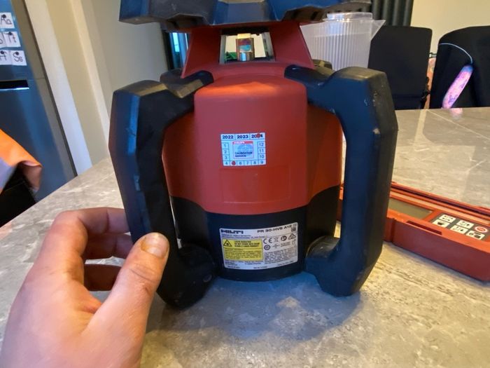 Hilti rotary laser PR30-HVS
