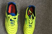 football boots size 13.5