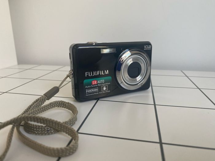 Fujifilm Digital Camera FinePix J27 10.2MP Black Tested