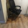 Desk/Computer/Gaming Chair Image 2
