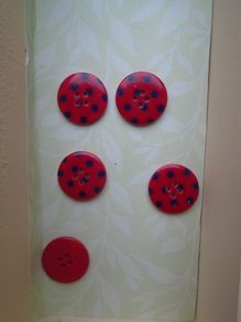 Buttons.Sewing supplies, Craft supplies, Knitting