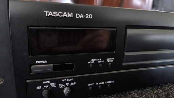 Tascam DA-20