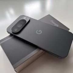 Google Pixel 10 Pro - 128GB - Obsidian (Pristine Condition)