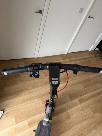 Ninebot F3 Electric Scooter