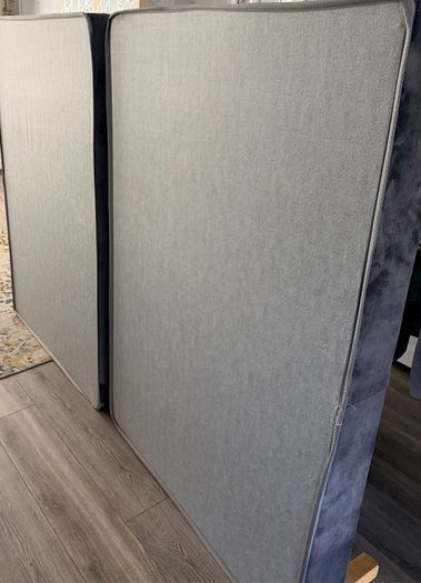 King size gray velvet base comes in 2 parts