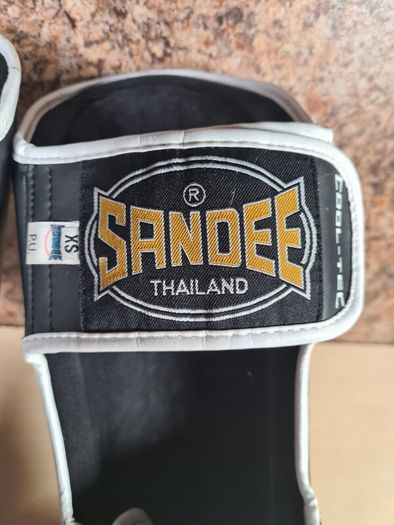 Kids SANDEE COOL-TEC SHIN GUARDS muay thai SIZE XS extra small + groin guard cup