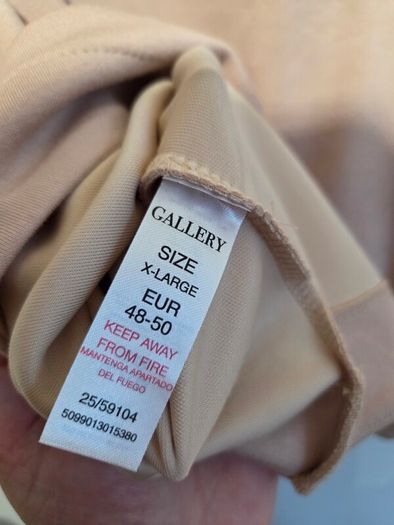 Brand New Gallery Dunnes Stores Marais Half Zip Cream Sweatshirt XL (48-50)