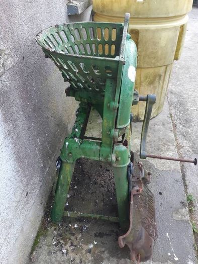 Philip pierce wexford beet cutter
