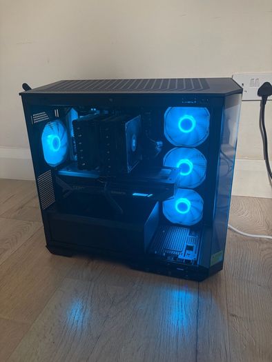 Gaming Pc | Rtx 5070 | Ryzen X3d | 32gb Ddr5
